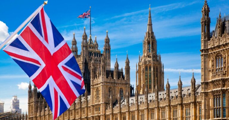 A UK parliamentary committee has urged for the ban of “internally risky” crypto sports fan tokens and called on the government to introduce behavioral rules for NFT markets to address copyright infringement issues.