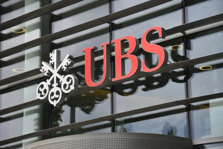 UBS will allow wealthy clients in Hong Kong to trade some crypto-linked ETFs by joining rival HSBC